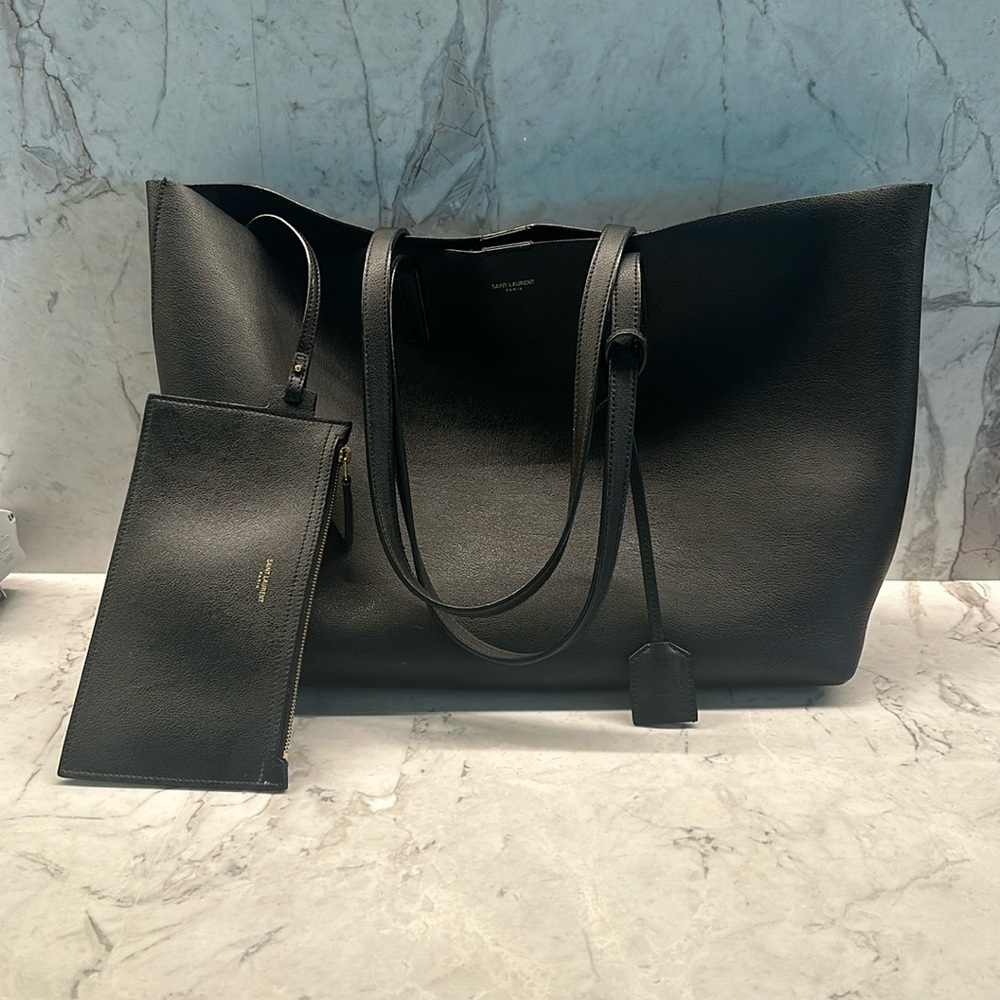 Saint Laurent Leather Soft bag